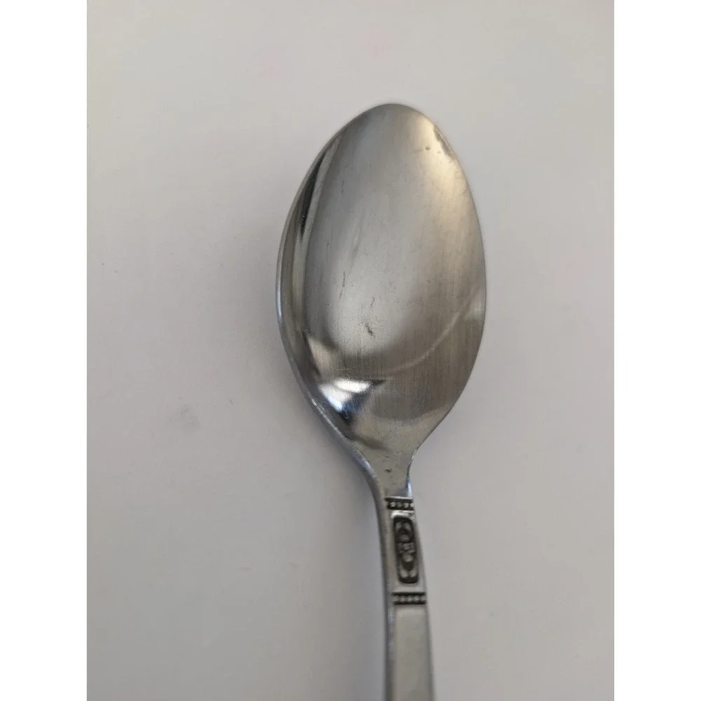 United Silver 2 Soup Spoons CASSANDRA Stainless MCM Floral Flower Japan Vintage